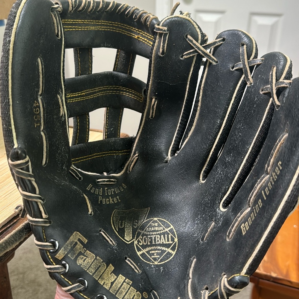 Franklin Softball Glove